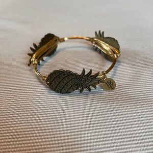 Bourbon & Bowties Pineapple Bracelet